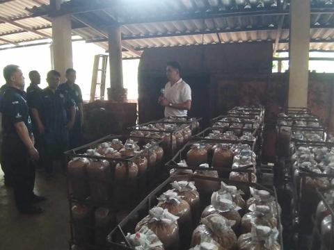 โครงการฝึกอบรมและศึกษาดูงานสำหรับผู้บริหาร สมาชิกสภาท้องถิ่น พนักงานส่วนตำบล ลูกจ้าง พนักงานจ้าง และผู้นำชุมชน อบต.บ้านยาง