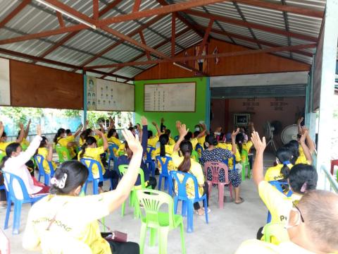 ประชุมประชาคมแผนป้องกันไข้เลือดออกตำบลบ้านยาง อำเภอพุทไธสง จังหว