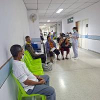 โครงการใส่ใจผู้สูงอายุในการคัดกรองโรคตาต้อกระจก และผู้มีปัญหาทางด้านสายตา