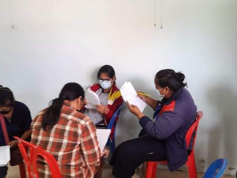 โครงการอบรมผู้ประกอบการและผู้สัมผัสอาหารแก่ผู้ประกอบการร้านค้า ร