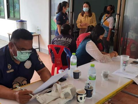 โครงการอบรมผู้ประกอบการและผู้สัมผัสอาหารแก่ผู้ประกอบการร้านค้า ร