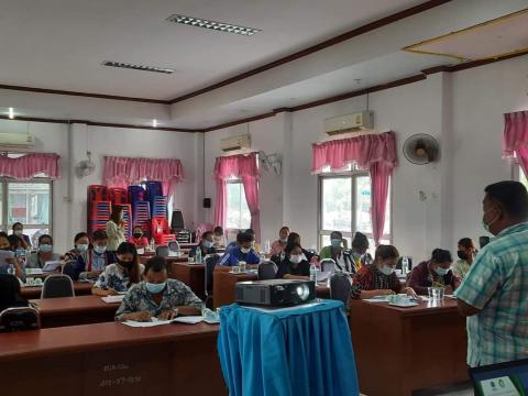 โครงการอบรมผู้ประกอบการและผู้สัมผัสอาหารแก่ผู้ประกอบการร้านค้า ร