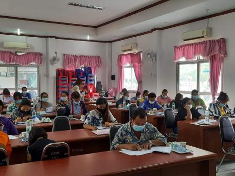 โครงการอบรมผู้ประกอบการและผู้สัมผัสอาหารแก่ผู้ประกอบการร้านค้า ร