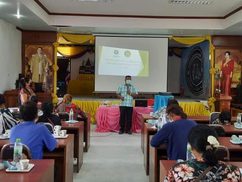 โครงการอบรมผู้ประกอบการและผู้สัมผัสอาหารแก่ผู้ประกอบการร้านค้า ร