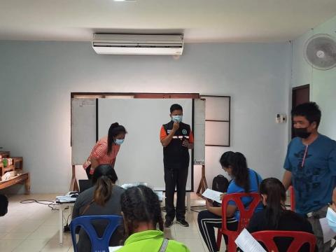 โครงการอบรมผู้ประกอบการและผู้สัมผัสอาหารแก่ผู้ประกอบการร้านค้า ร