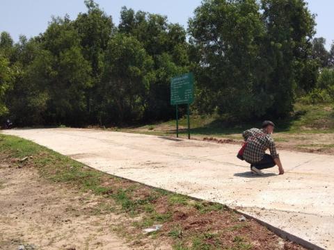 ตรวจรับงานจ้างโครงการก่อสร้างถนนคอนกรีตเสริมเหล็ก รหัสสายทาง บร.ถ.123-005 จากบ้านเพียแก้ว หมู่ที่ 4 - ทางหลวง 202 พร้อมลงหินคลุกไหล่ทาง